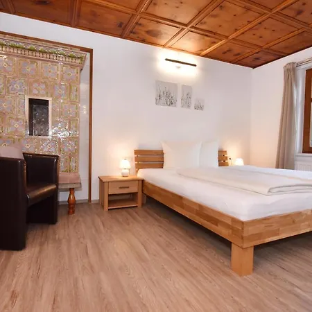 アパート Torghele *