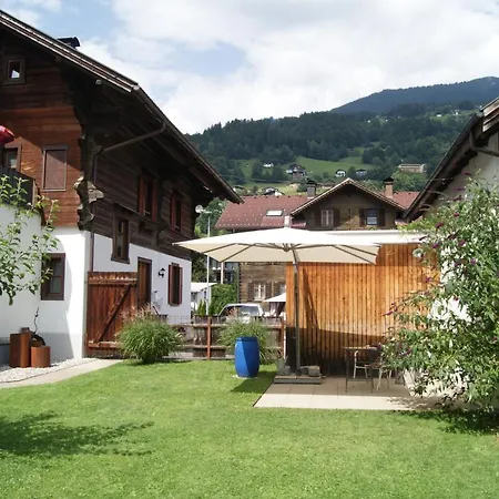 アパート Torghele シュルンス